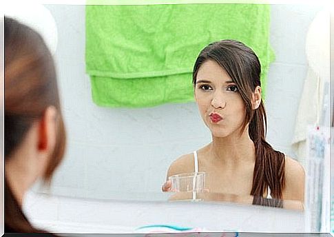 rinse mouth with mouthwash