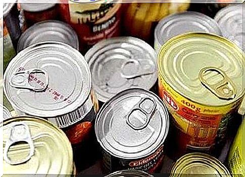 canned food is bad for your gut