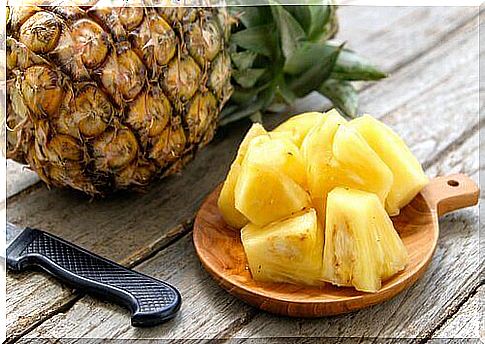 Pineapple relieves PMS symptoms