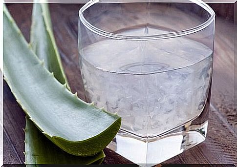 Aloe Vera and honey help improve blood circulation.