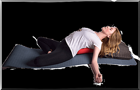 reduce stress by stretching your back