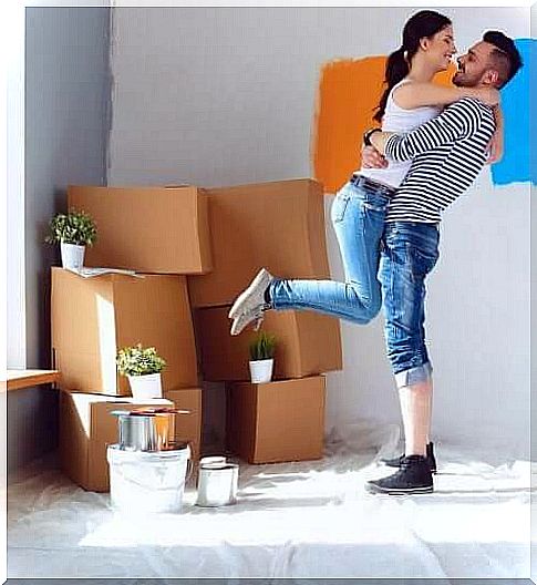 Moving with a partner requires good planning