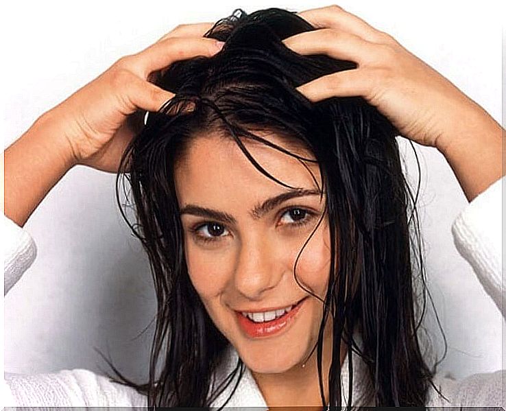 natural hair care: wash your hair properly