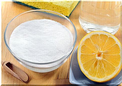 heartburn treatment with baking soda and lemon