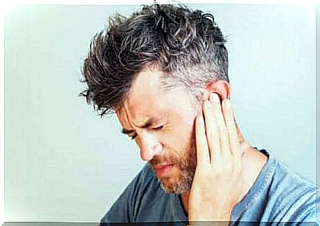 Barotitis in the middle ear feels like pain in the ear