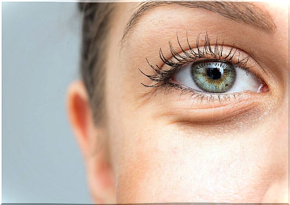 Why do eye areas swell?